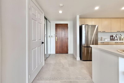 Unit 611 — 130 Pond Drive — more photos