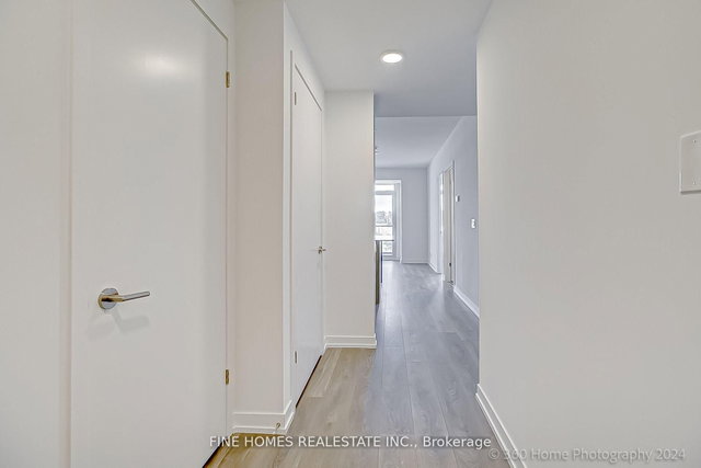 503 - 8 Beverley Glen Boulevard