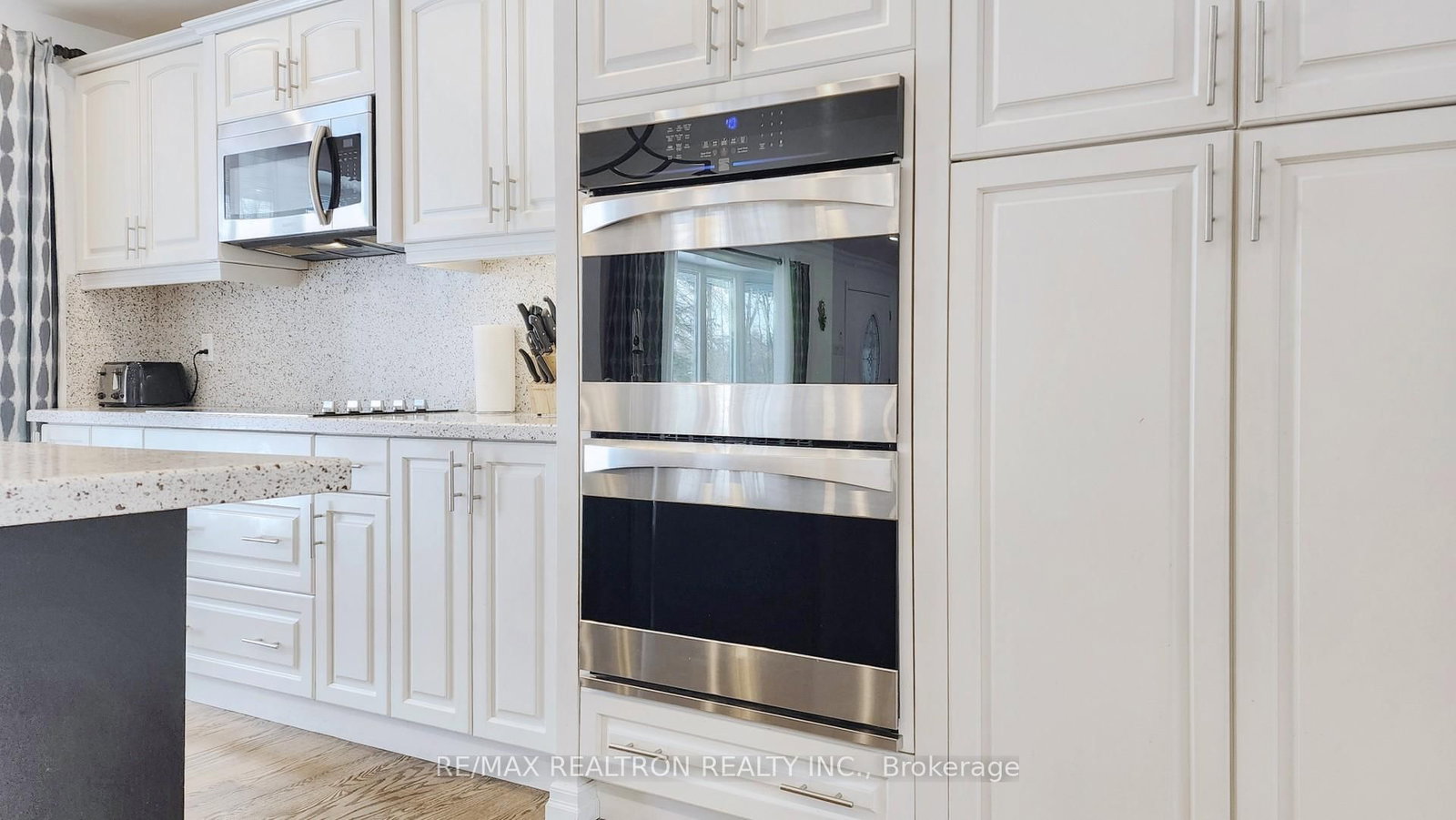 22305 Kennedy Road • East Gwillimbury, ON photo 8
