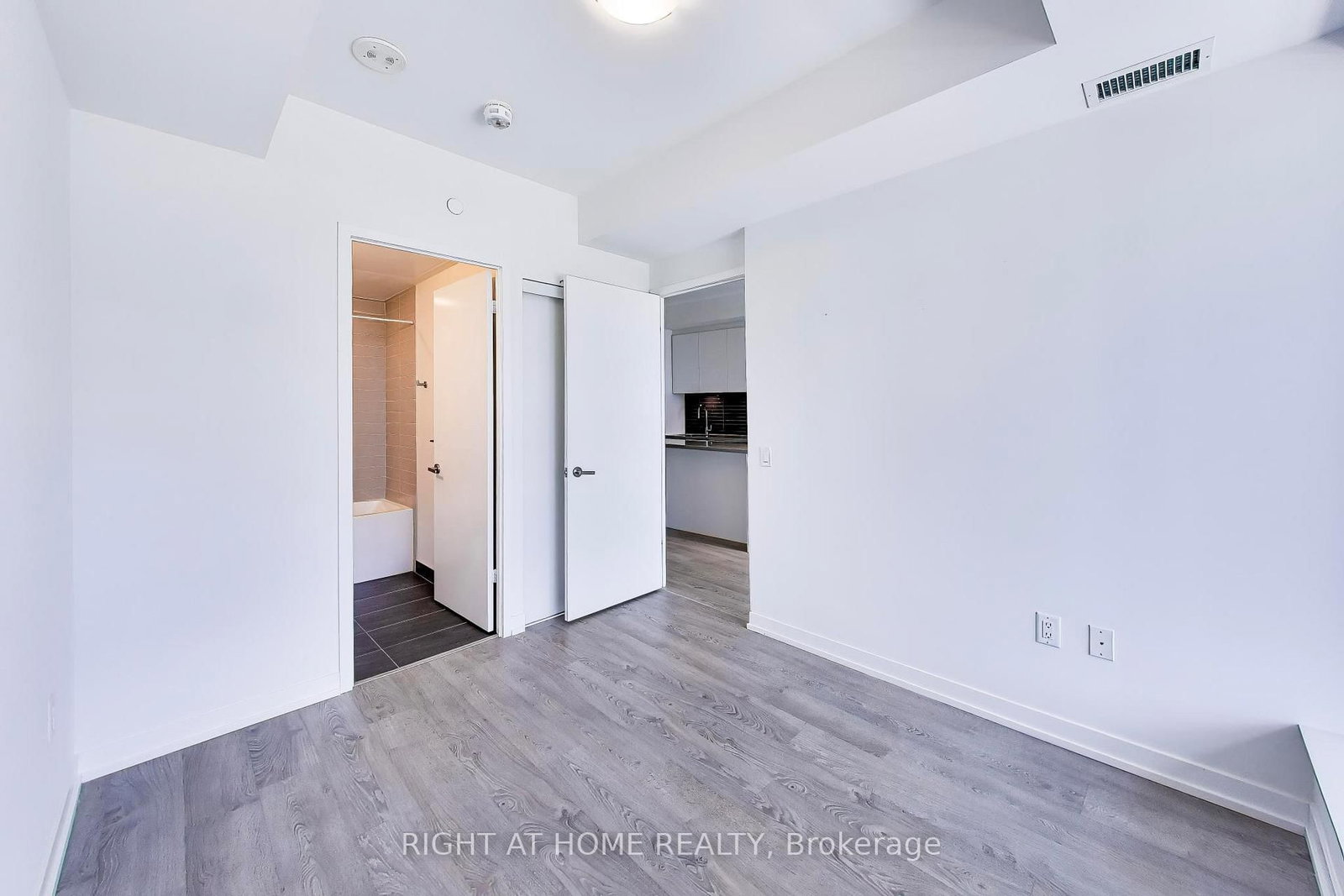 8868 Yonge Street • #208E • Richmond Hill, ON photo 19