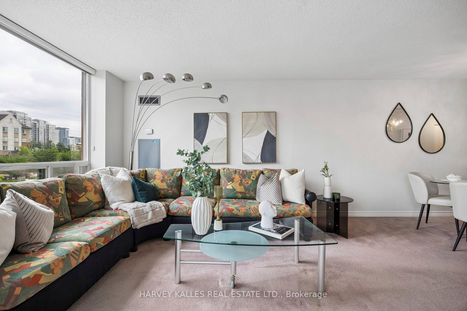 745 New Westminster Drive • #302 • Vaughan, ON photo 9