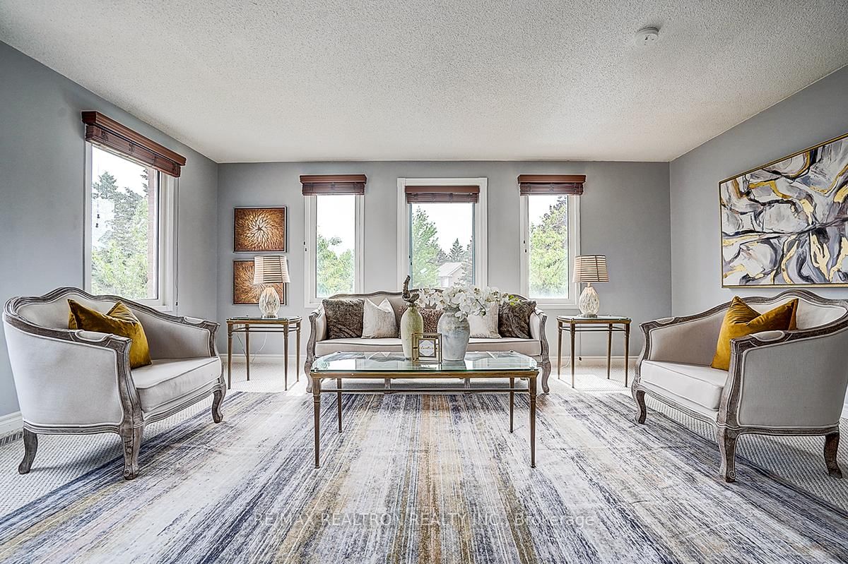 233 Brimson Drive • Newmarket, ON photo 16