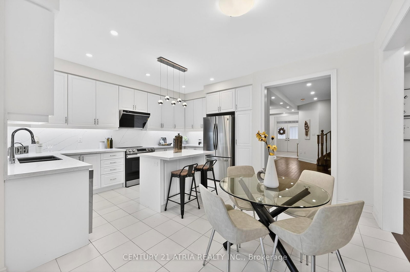 8 Fallharvest Way • Whitchurch-Stouffville, ON photo 19