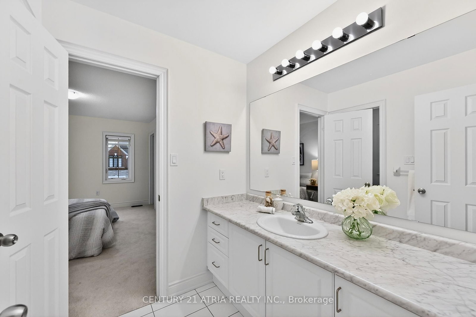 8 Fallharvest Way • Whitchurch-Stouffville, ON photo 39