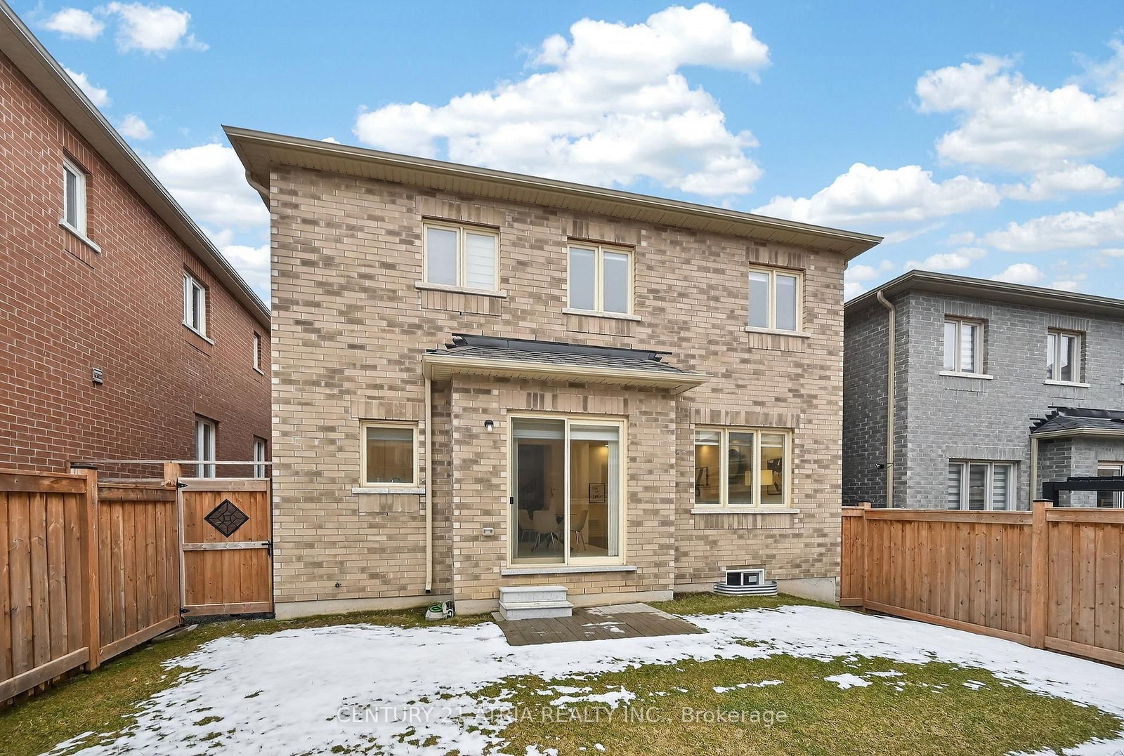 8 Fallharvest Way • Whitchurch-Stouffville, ON photo 46