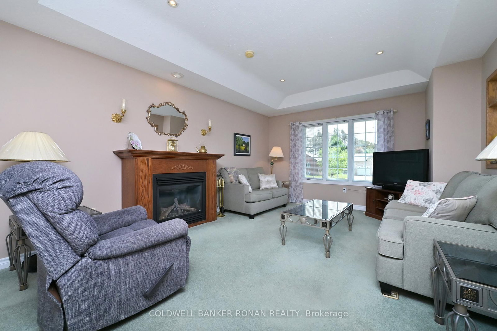 28 Fisher Drive • Adjala-Tosorontio, ON photo 10
