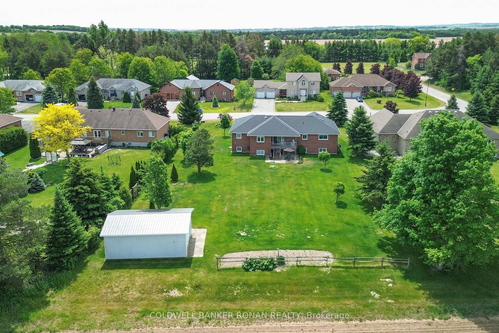 28 Fisher Drive • Adjala-Tosorontio, ON photo 35