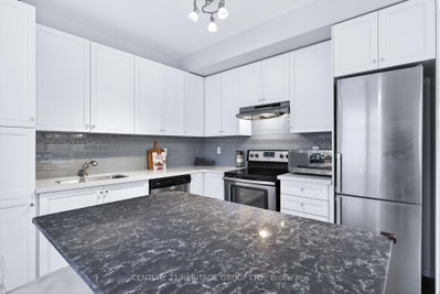 Unit 27 — 200 Alex Gardner Circle — photo 6