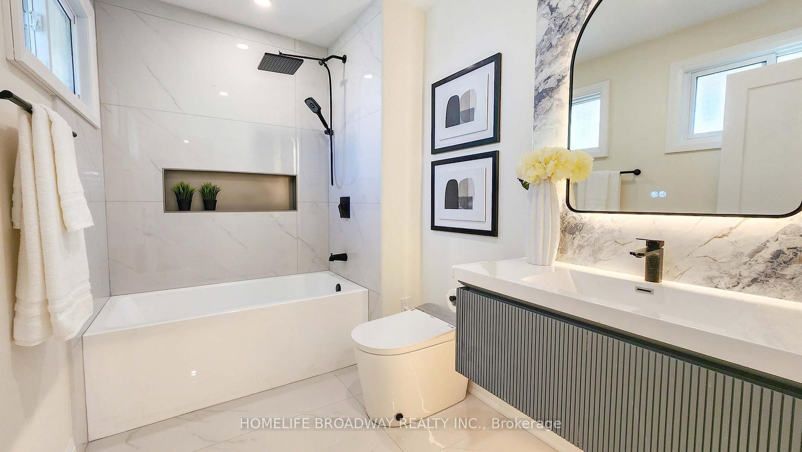 23 Southdale Drive • Markham, ON photo 16