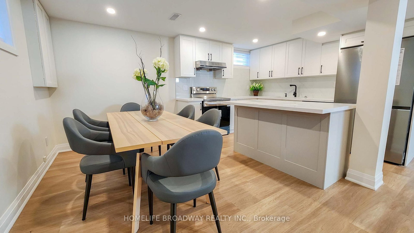 23 Southdale Drive • Markham, ON photo 20