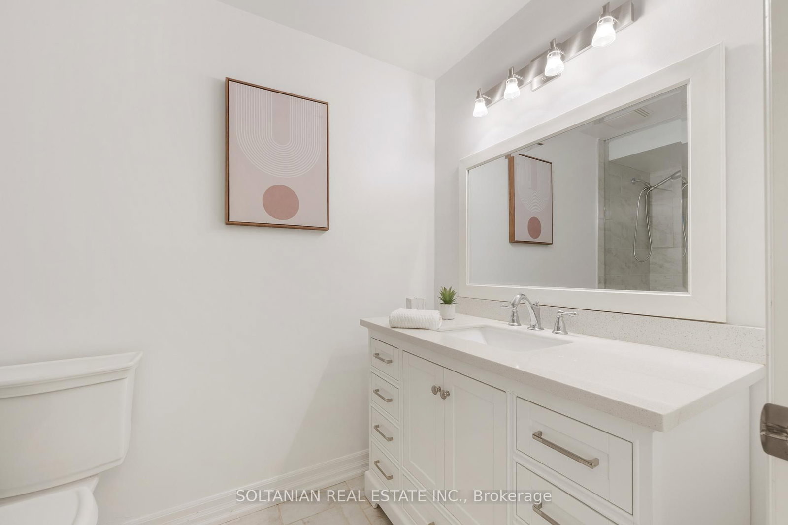 28 Dunvegan Drive • Richmond Hill, ON photo 25