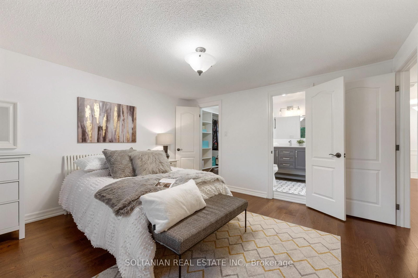 28 Dunvegan Drive • Richmond Hill, ON photo 27