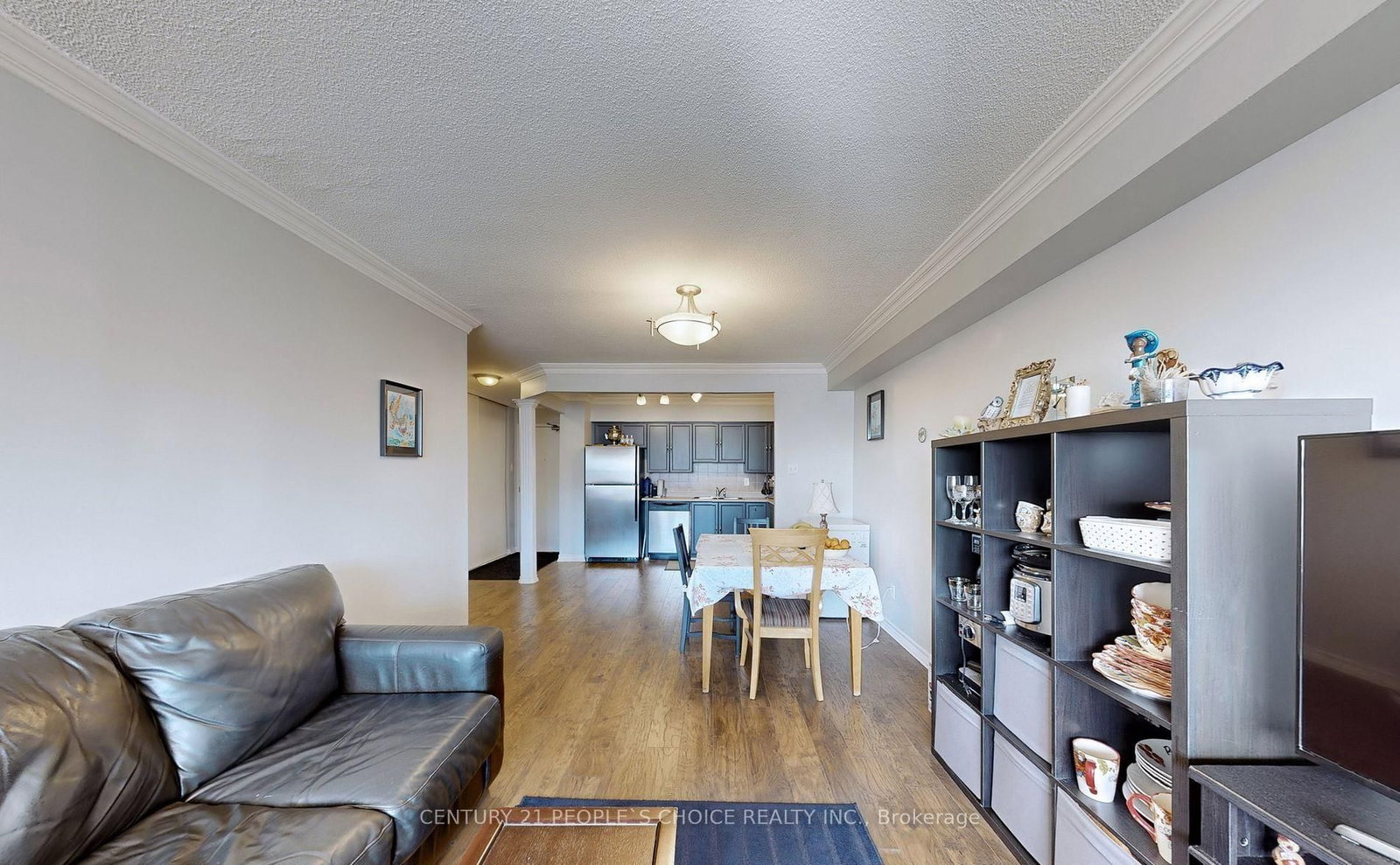250 Davis Drive • #909 • Newmarket, ON photo 18