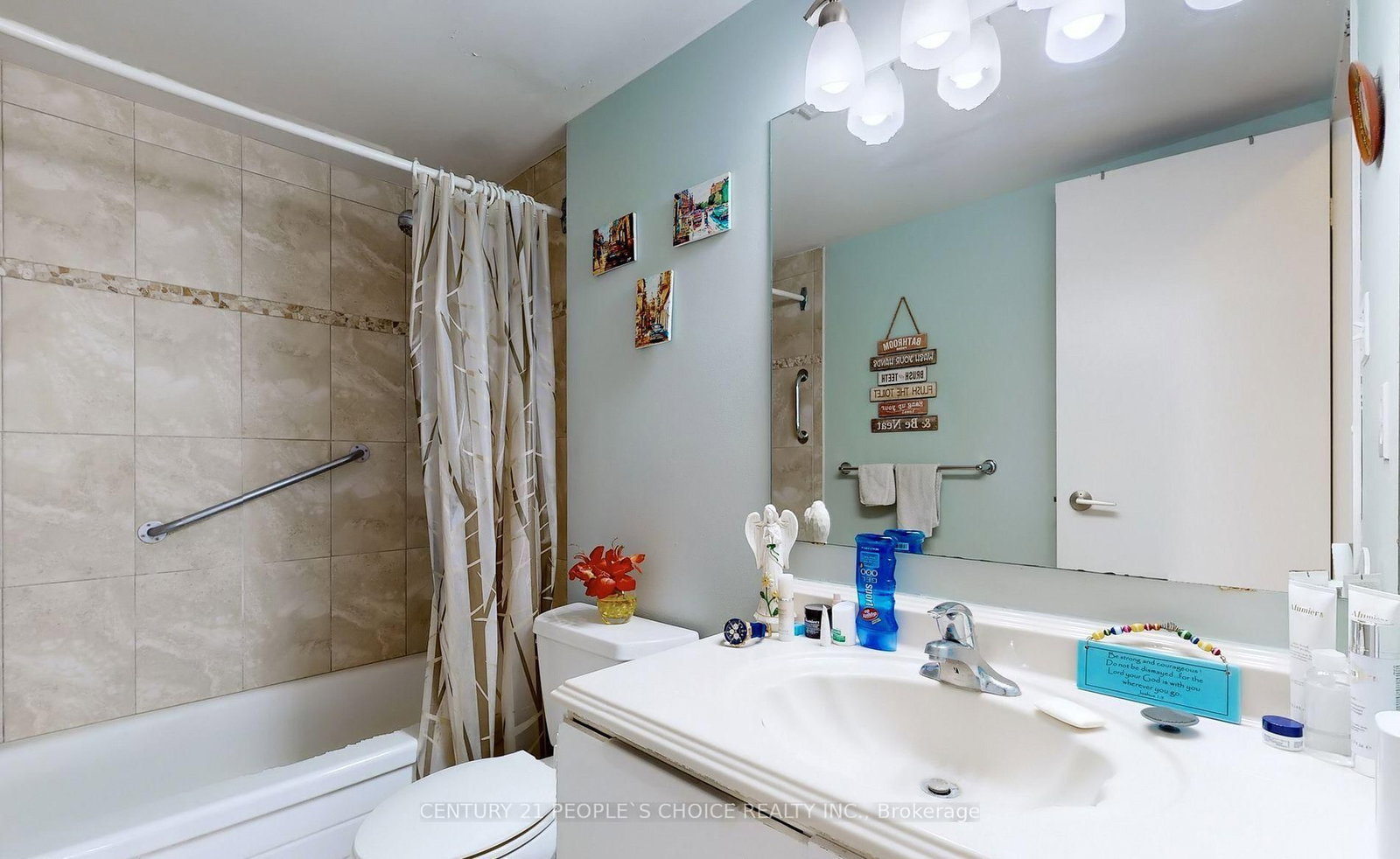 250 Davis Drive • #909 • Newmarket, ON photo 32