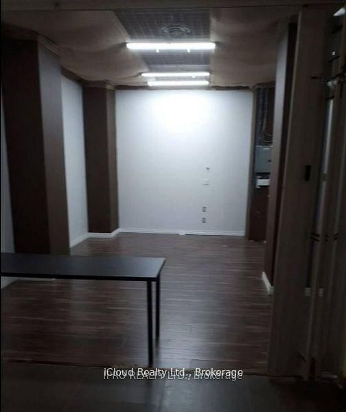 7181 Yonge Street, Unit 90 - Photo 5