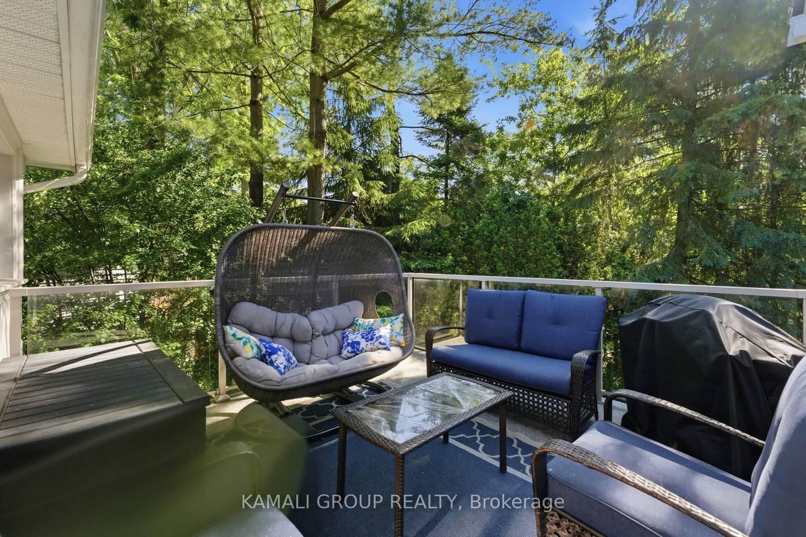 61 Lawnwood Court • Richmond Hill, ON photo 14