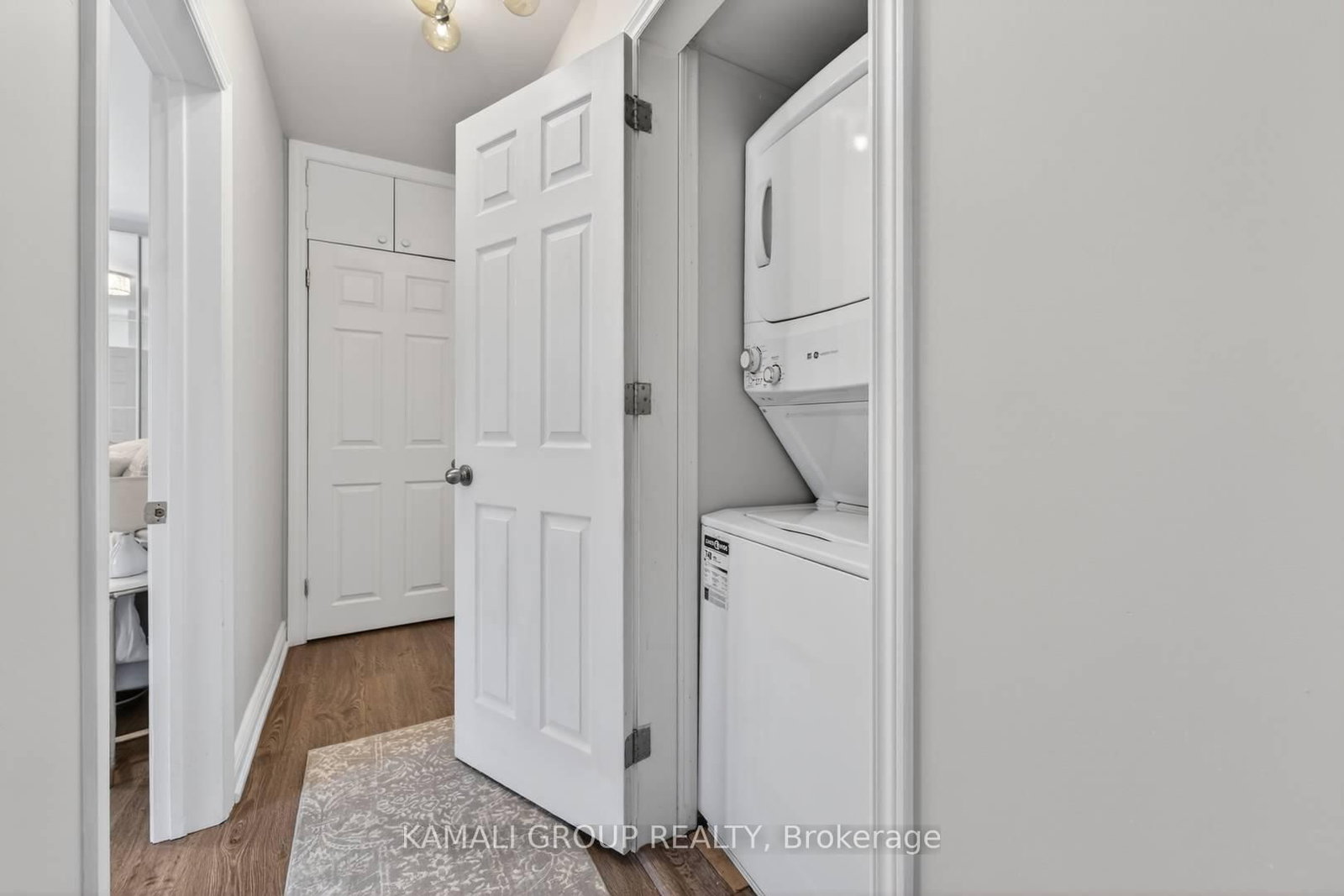 61 Lawnwood Court • Richmond Hill, ON photo 29