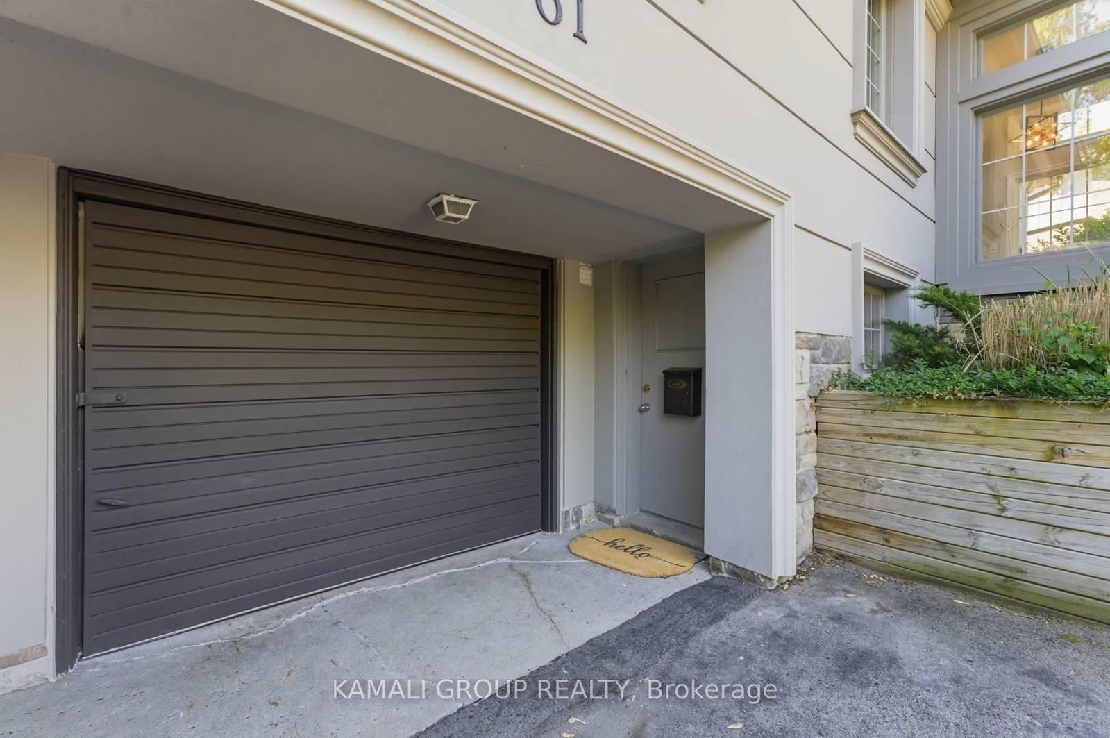 61 Lawnwood Court • Richmond Hill, ON photo 30