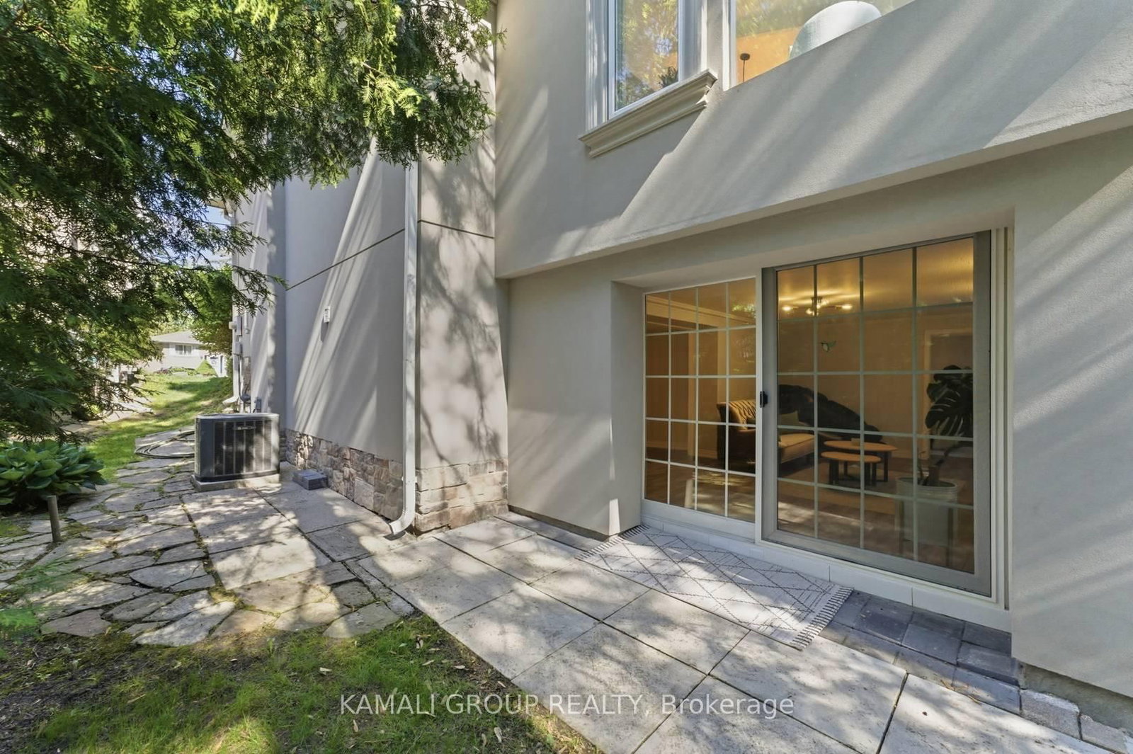 61 Lawnwood Court • Richmond Hill, ON photo 43