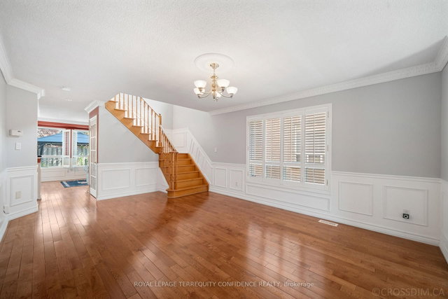 131 Laurelhurst Crescent
