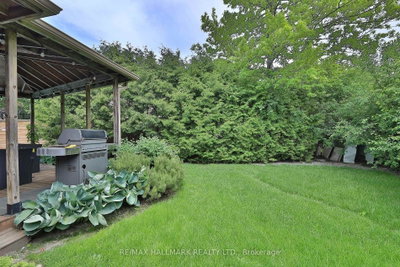58 Pickett Crescent — photo 4