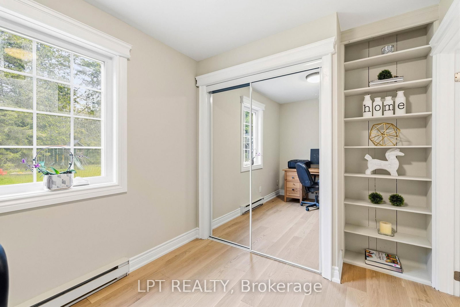 26 Vambola Avenue • Georgina, ON photo 20