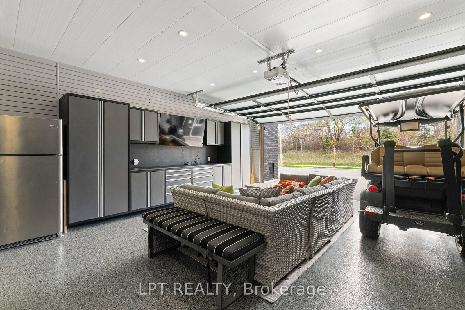 3661 Riva Avenue • Innisfil, ON photo 35