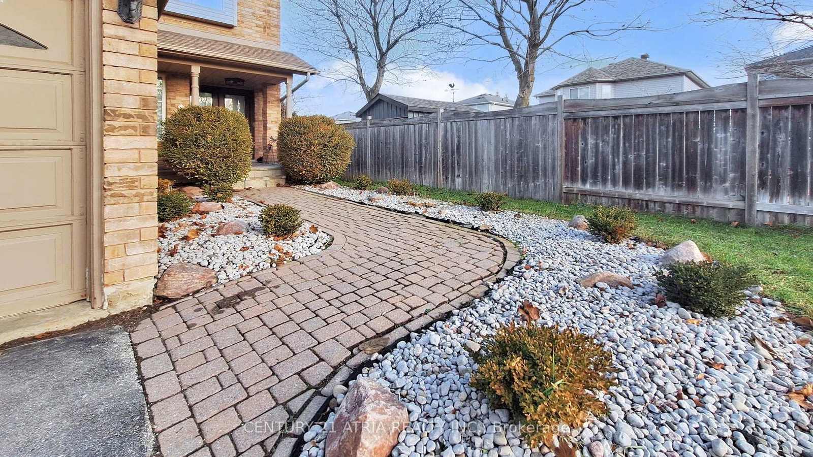 1166 Oriole Crescent • Innisfil, ON photo 3