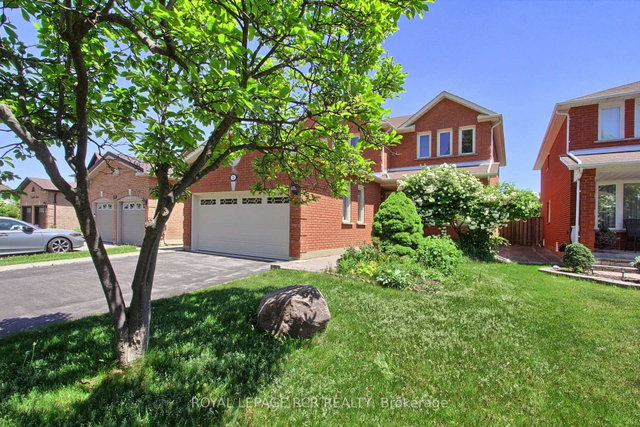 11 Zucchet Court