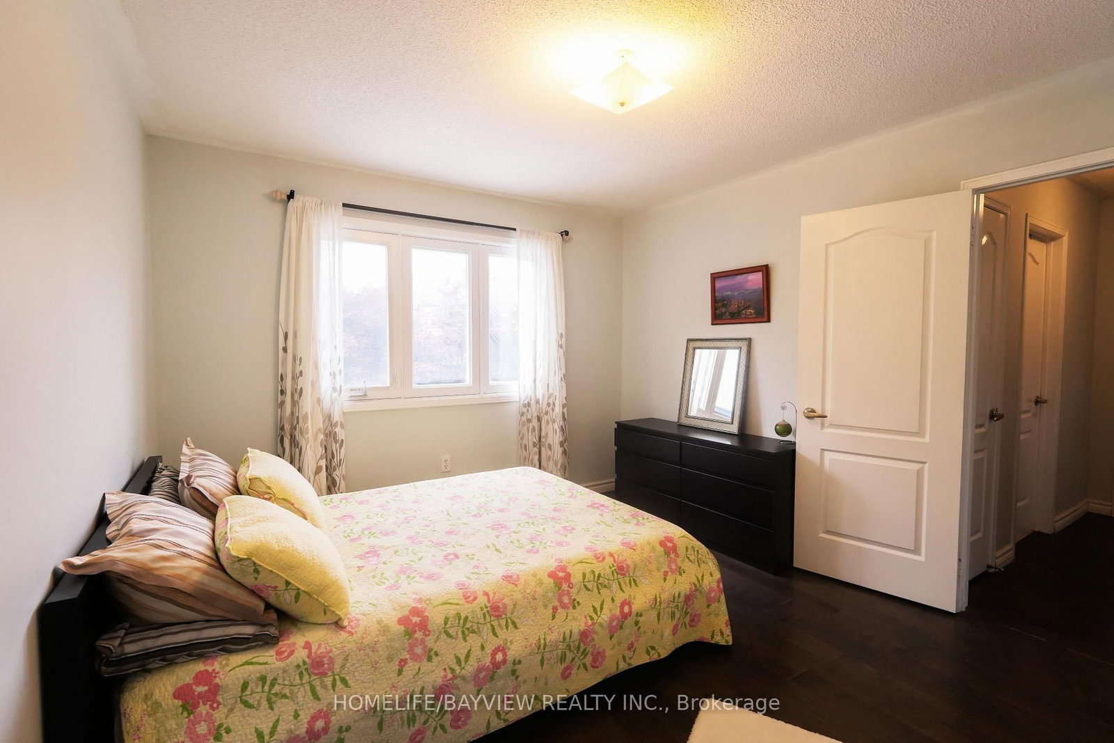 137 Widdifield Avenue • Newmarket, ON photo 51