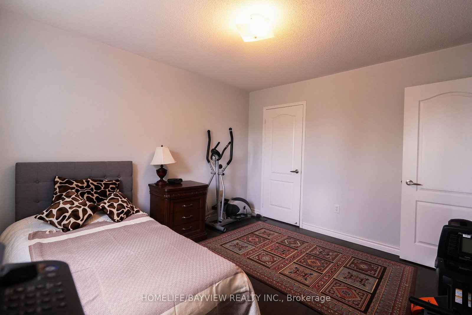 137 Widdifield Avenue • Newmarket, ON photo 64