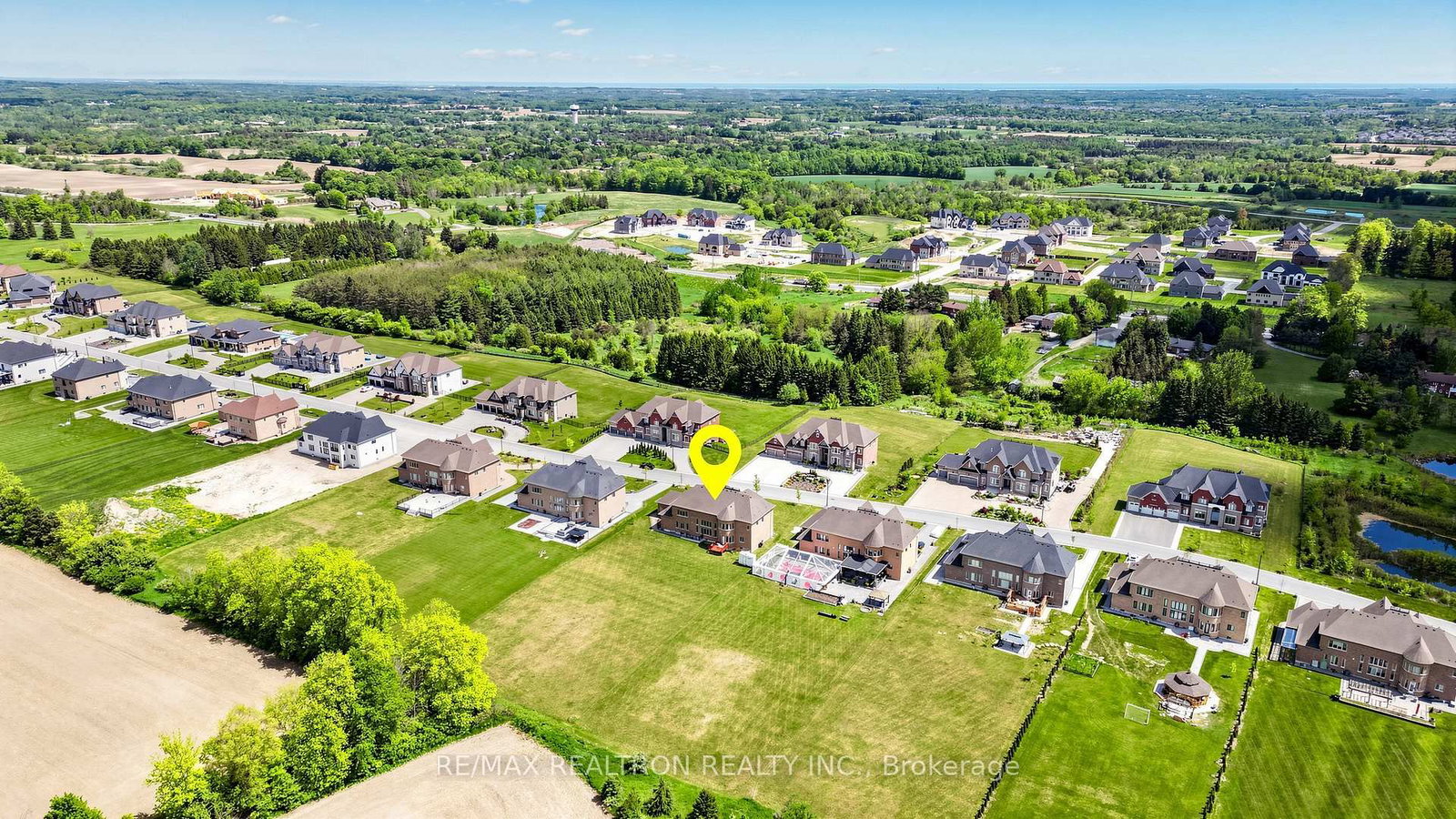 28 Sam Davis Court • Whitchurch-Stouffville, ON photo 48