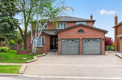 6-bed Detached House · 248 Forest Dr