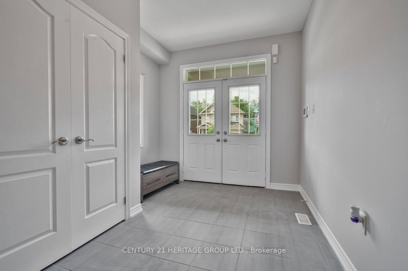 33 Prosser Crescent