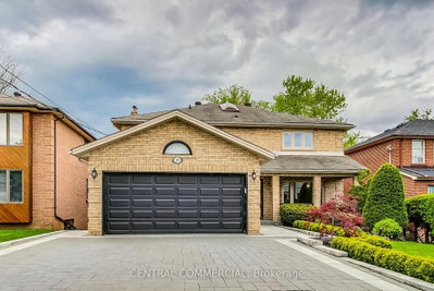 5-bed Detached House · 35 Mackay Dr