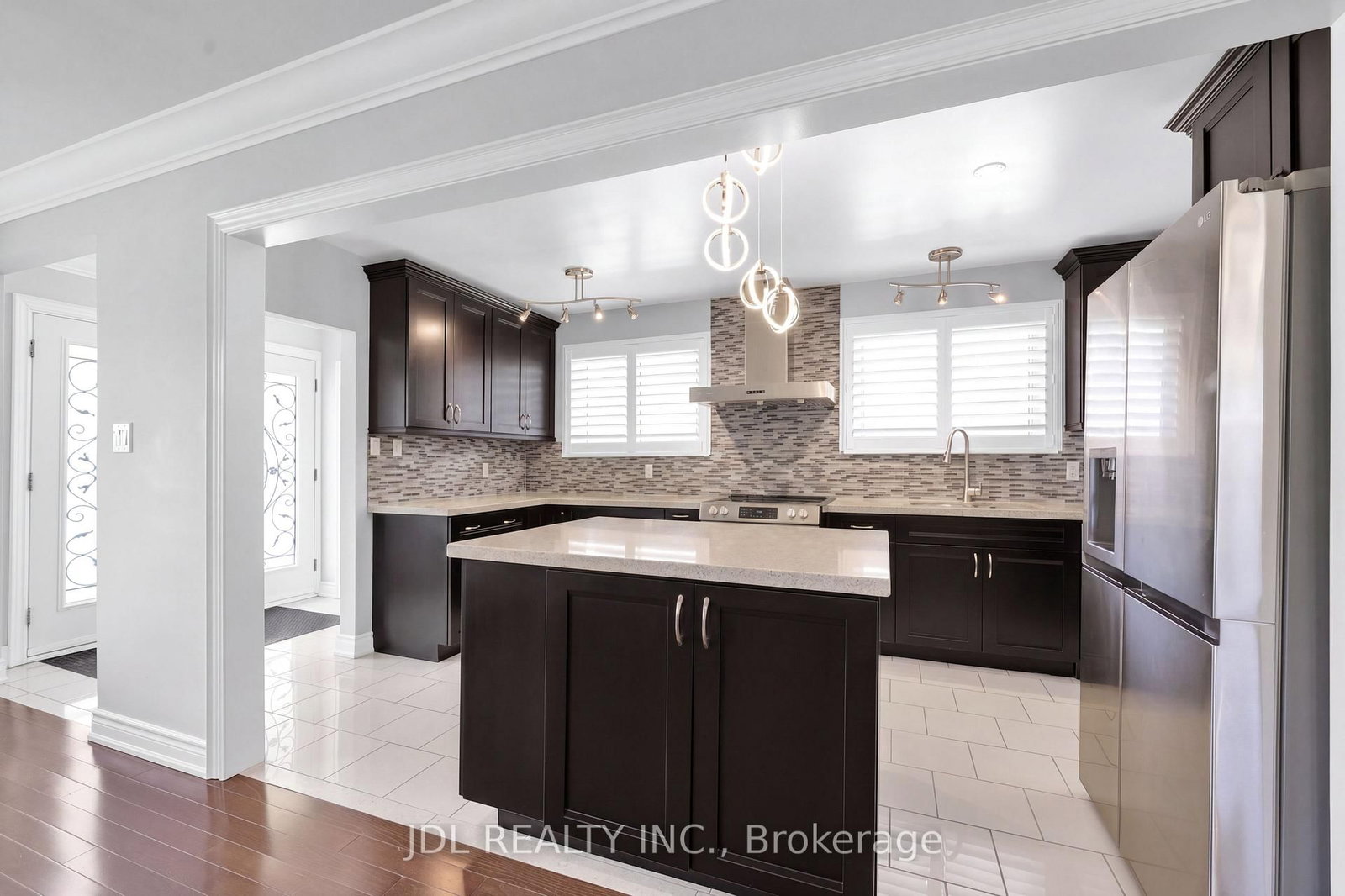 53 Southdale Drive • Markham, ON photo 11