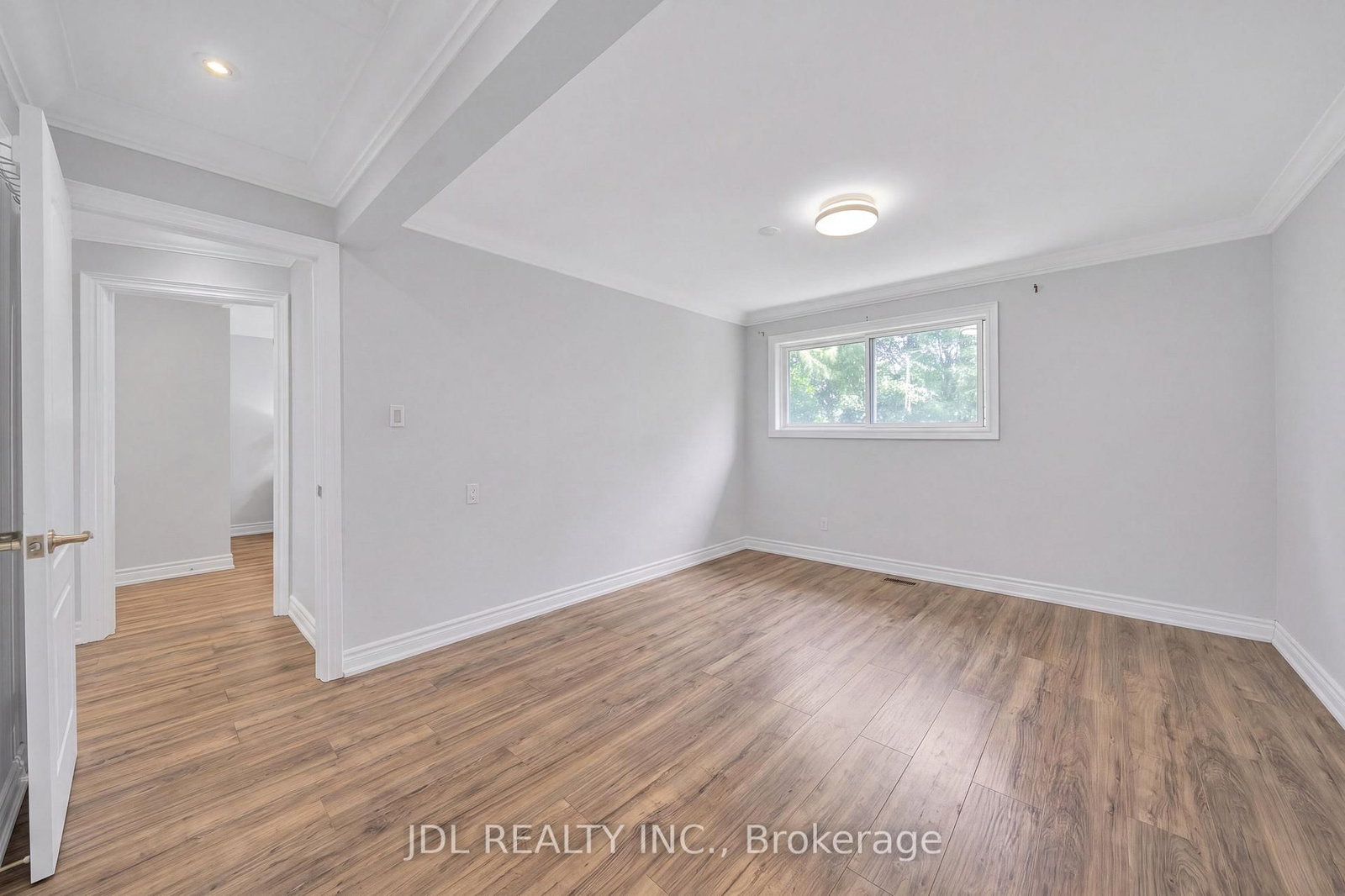 53 Southdale Drive • Markham, ON photo 17