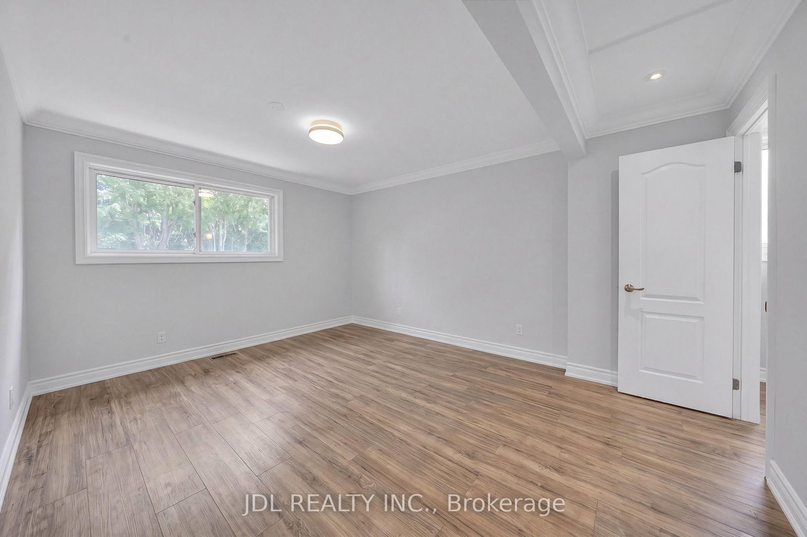 53 Southdale Drive • Markham, ON photo 18
