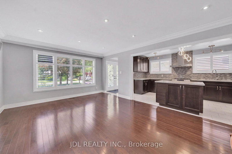 53 Southdale Drive