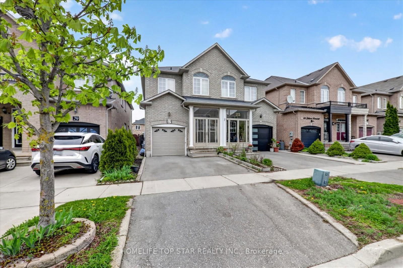 27 Lahore Crescent N