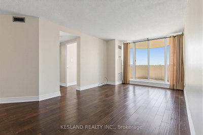 Unit 1022 — 25 Austin Drive — photo 5