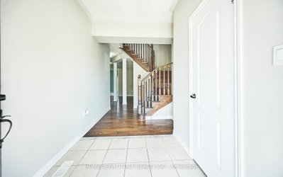 44 Terry Clayton Avenue — photo 5