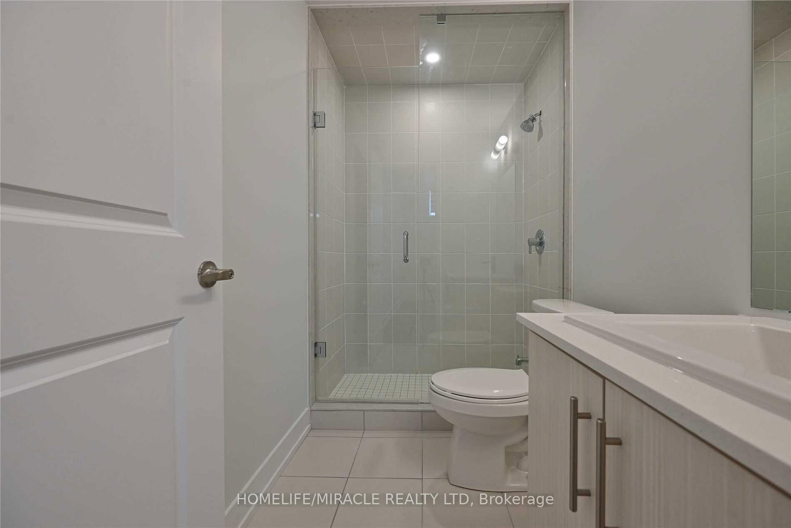 9570 Islington Avenue • #L122 • Vaughan, ON photo 20