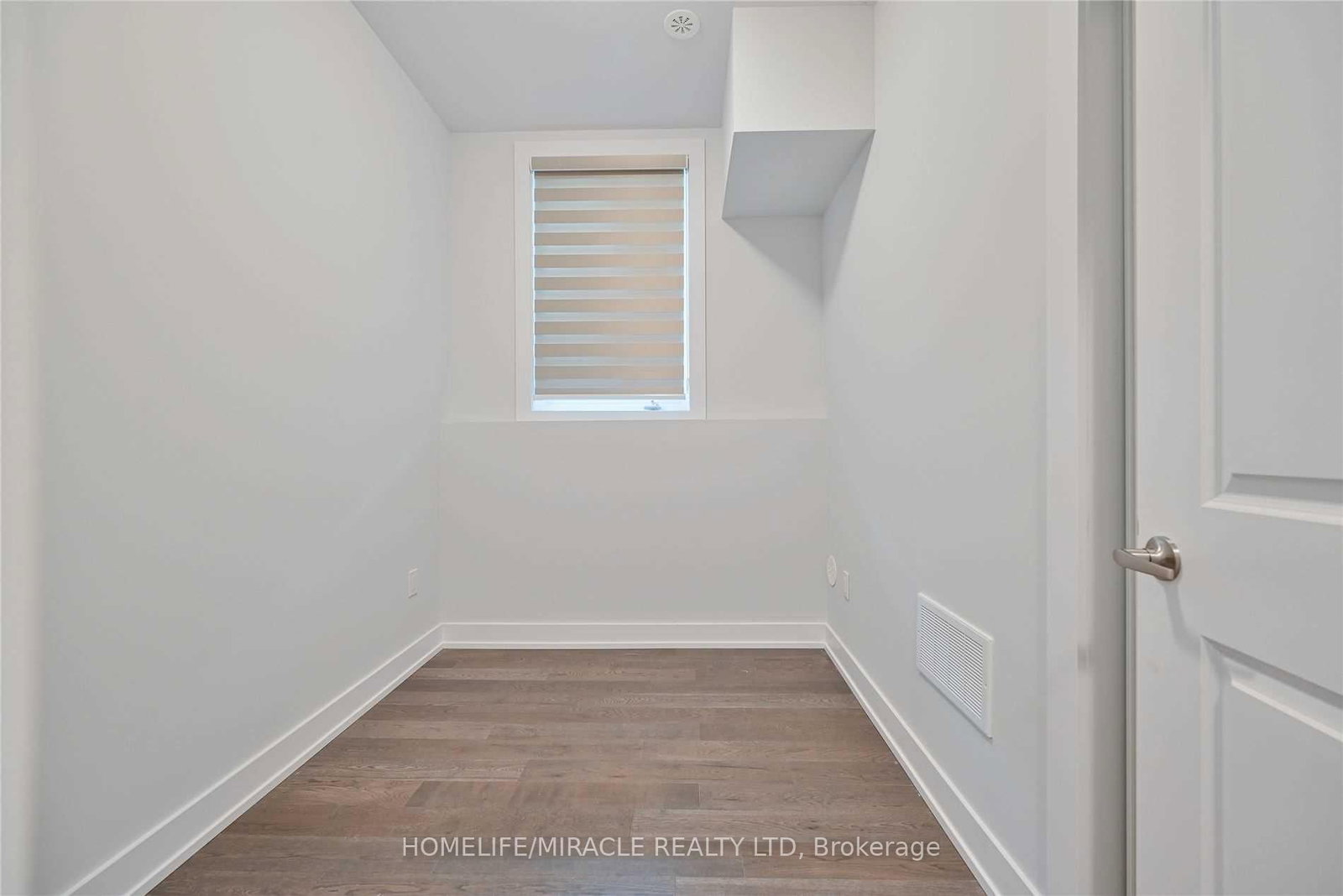 9570 Islington Avenue • #L122 • Vaughan, ON photo 22