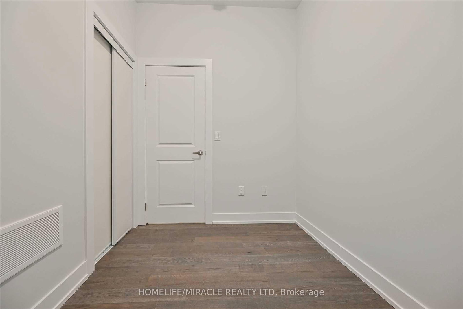 9570 Islington Avenue • #L122 • Vaughan, ON photo 24