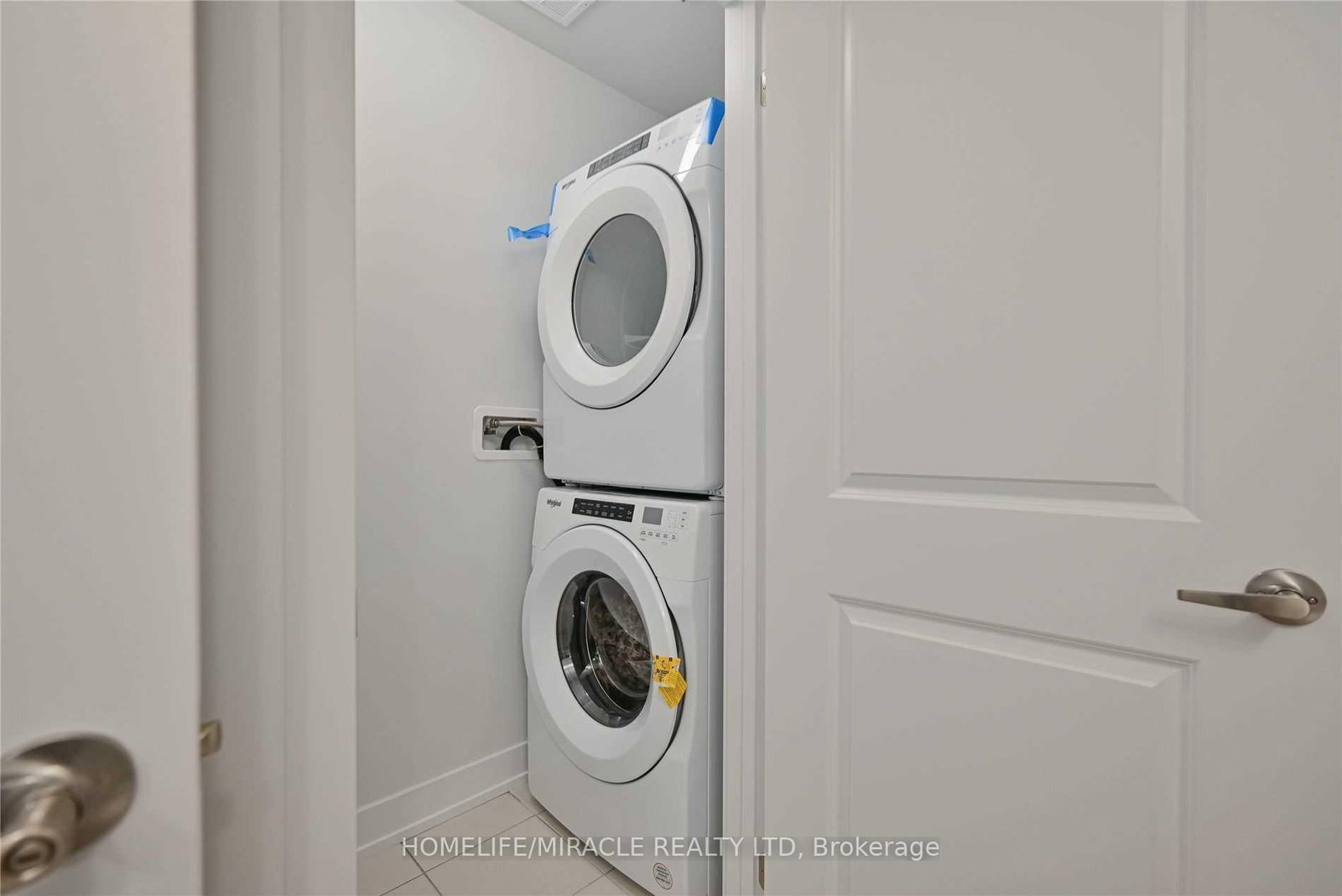 9570 Islington Avenue • #L122 • Vaughan, ON photo 27
