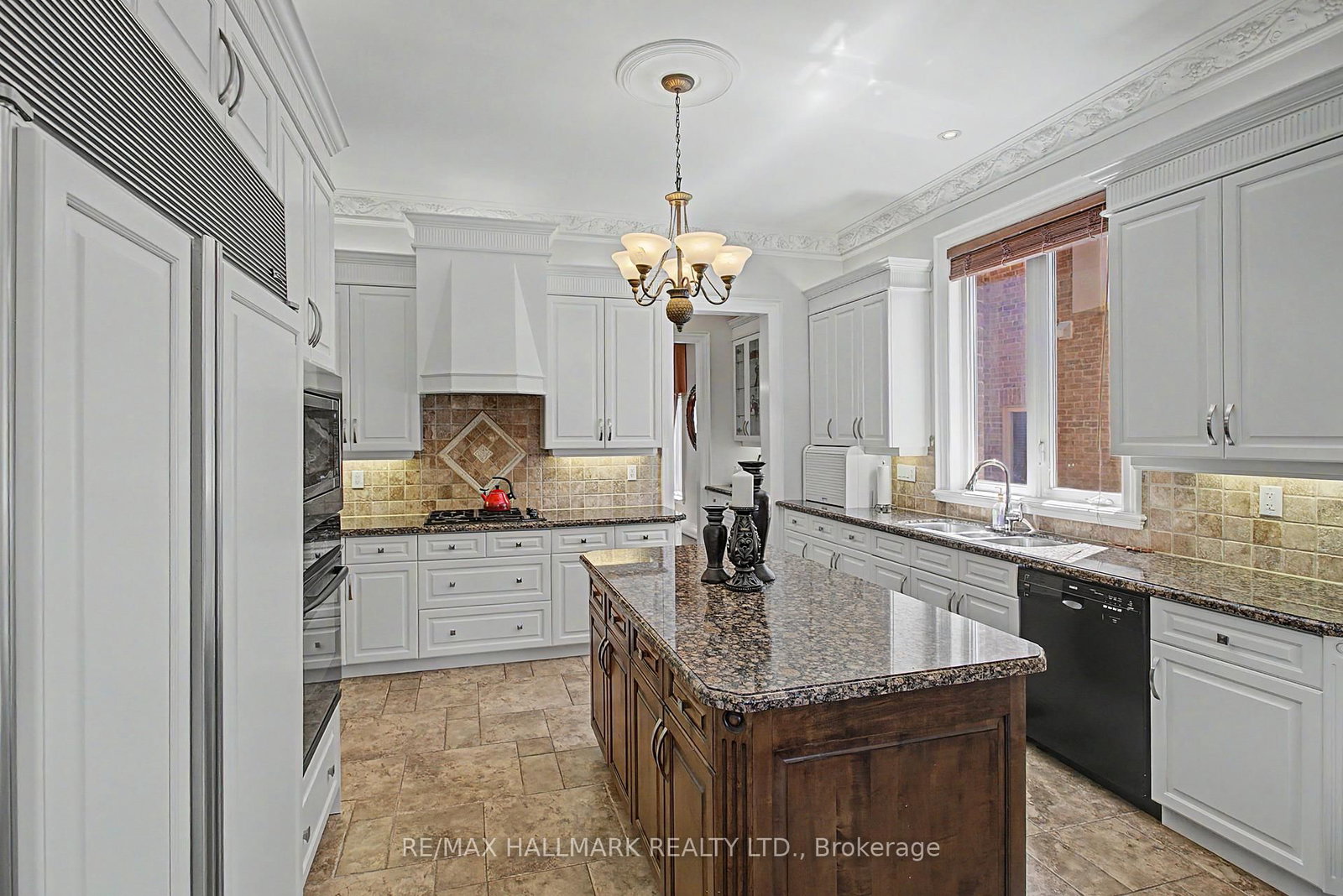 102 Duncan Road • Richmond Hill, ON photo 18