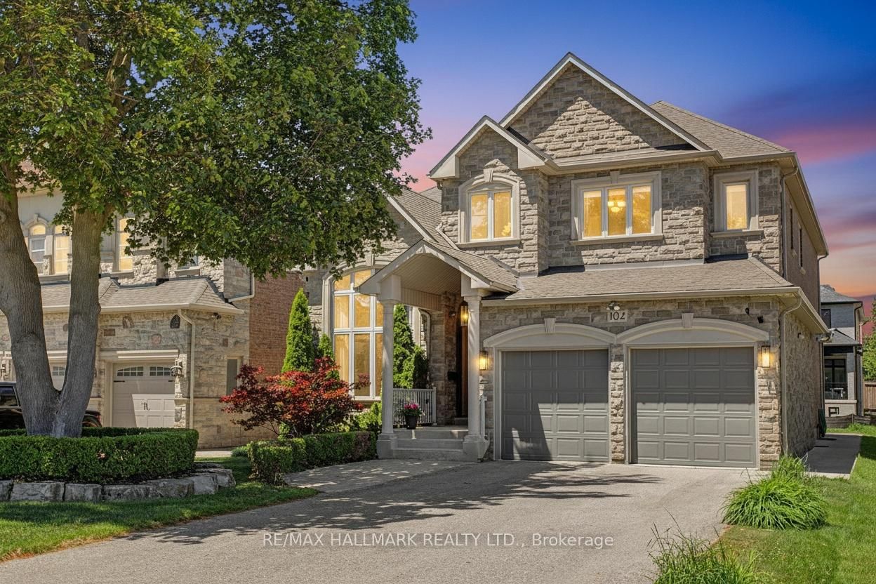 102 Duncan Road • Richmond Hill, ON photo 2