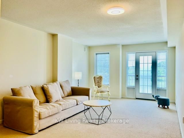 5247 Major Mackenzie Drive