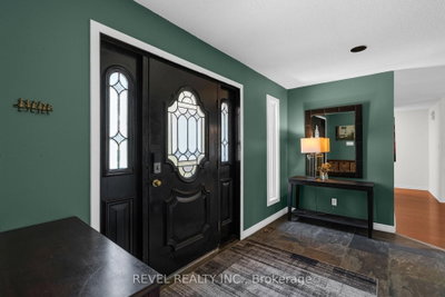 3964 GROVE Place • Innisfil, ON photo 3